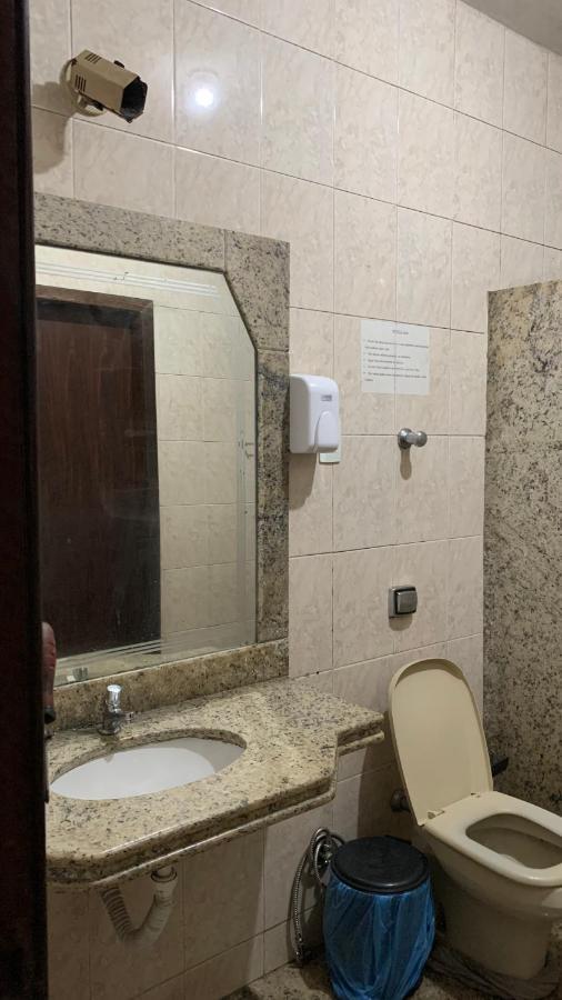 Hostel Assis Divinópolis Екстериор снимка